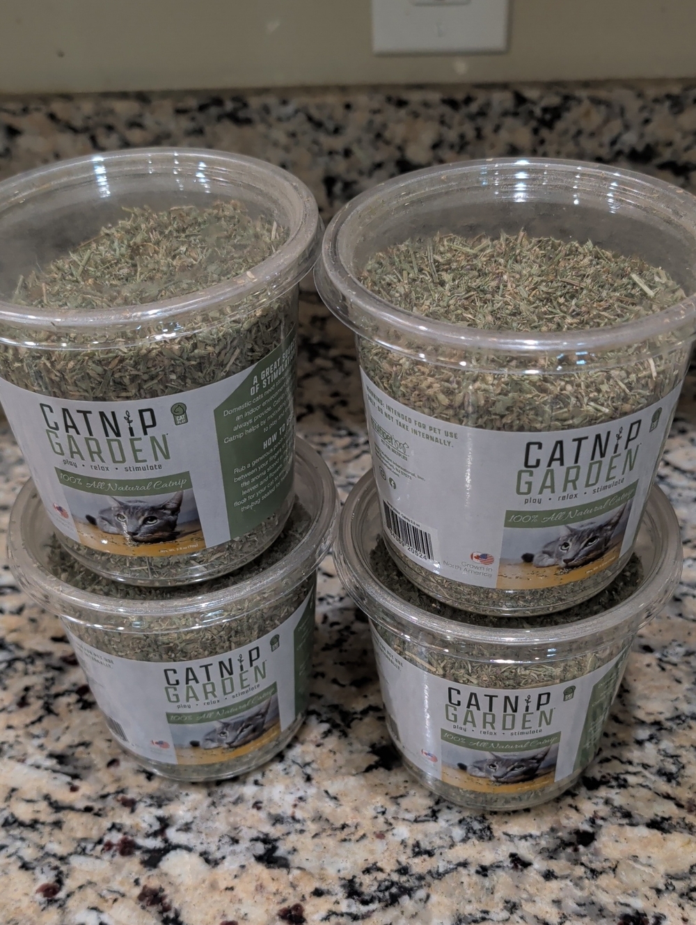 4x Containers of Catnip Garden Premium Catnip